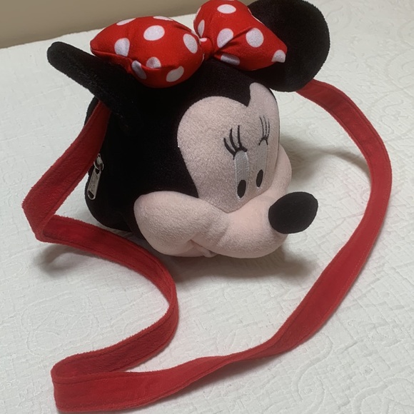 (2/$20) Minnie Mouse Plush Purse and Mini Pillow Pet - Picture 16 of 16